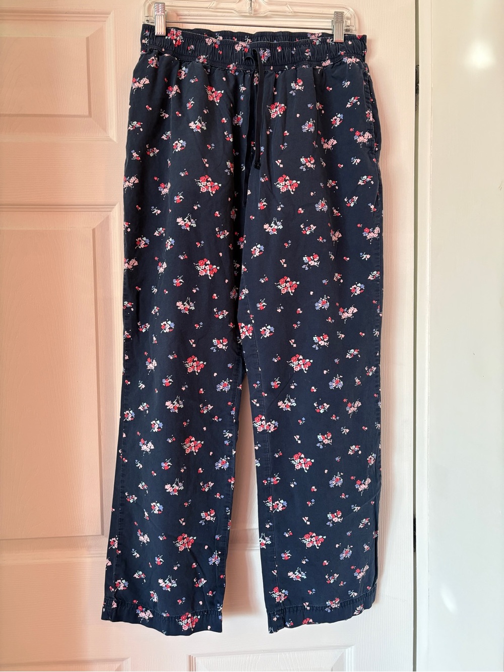 L.L. Bean Women’s Navy Blue Floral Sleep Pants 100% Cotton